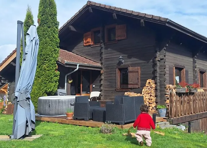 Chalet Confortable Et Tranquille